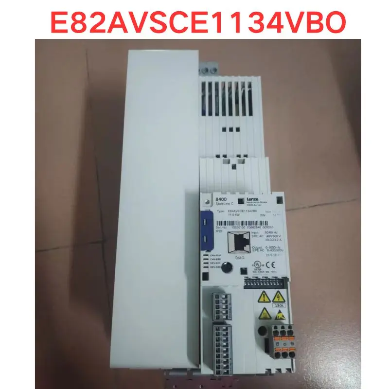 

Использованный инвертор E82AVSCE1134VBO, проверка работоспособности