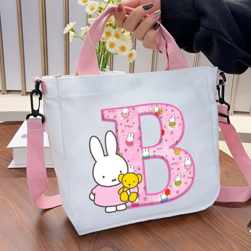 

Сумка-кроссбоди Miffy для женщин, аниме-сумка с буквами A-Z, сумка-мессенджер для девочек, для активного отдыха, спорта, шопинга, школьная сумка для студентов, подарок