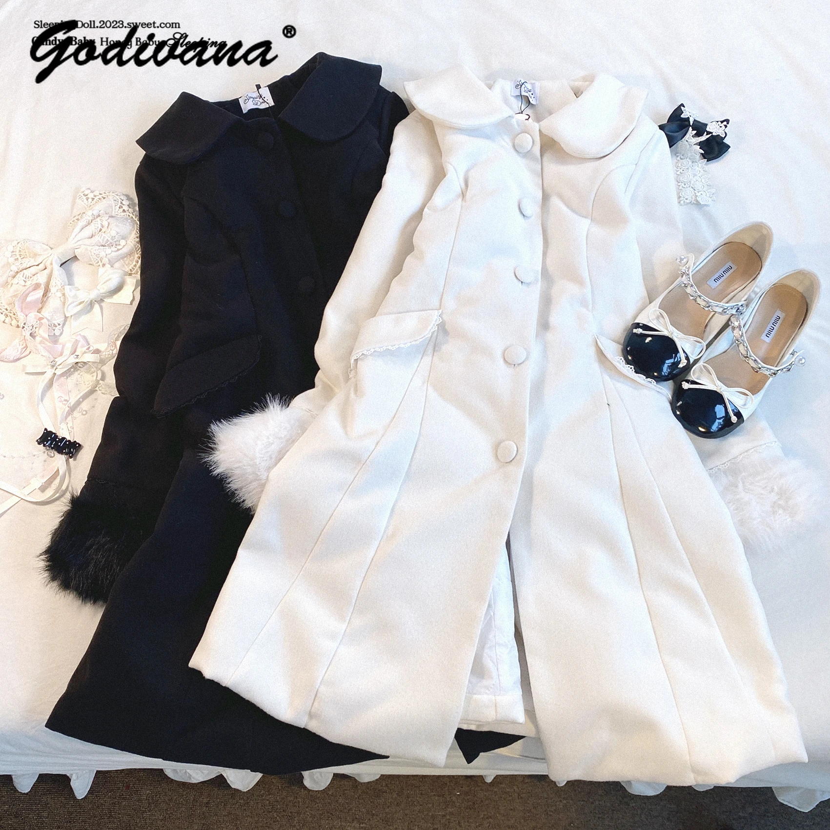 Vintage Elegant Lapel Fur Edge Single-breasted Cape Coat Ladies New Autumn and Winter Black and White Long Wool Coat Jackets