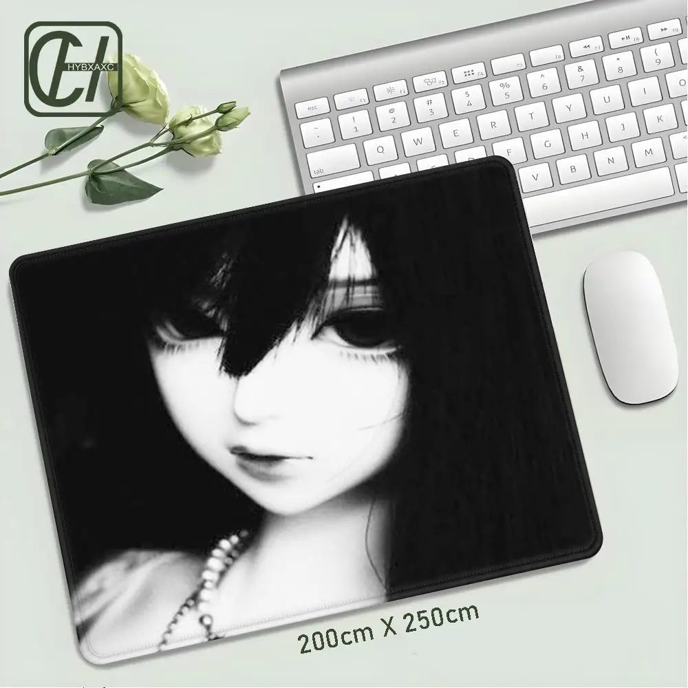 

Ball-jointed Doll Figurine Mouse Pad For Small Size Gaming Mouse Pad Gamer Company Keyboard Mouse Mats Carpet Computer Desk Mats