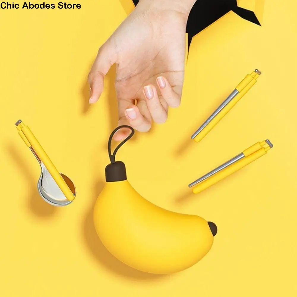 

Portable Cartoon Banana Cutlery Set Mini 304 Stainless Steel Spoon Chopsticks Set with Storage Box Cute Travel Flatware Students