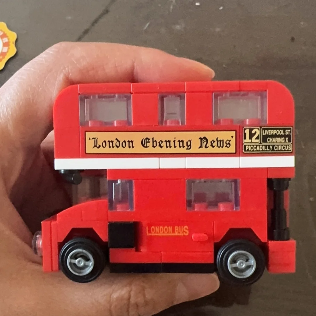 Pull Back Car Building Blocks Kit Camper Bus Miniature Vehicle Replica With Pull Back Function Educational Assembly Vehicle Toy