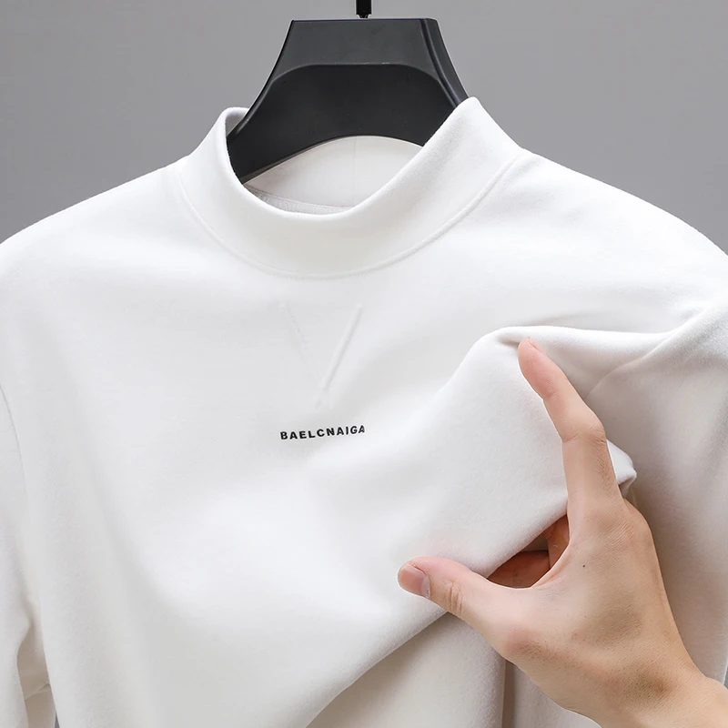 Otoño nueva calidad de lujo camiseta de los hombres cuello simulado de doble cara de terciopelo alemán de manga larga moda británica Casual Simple ropa de hombre