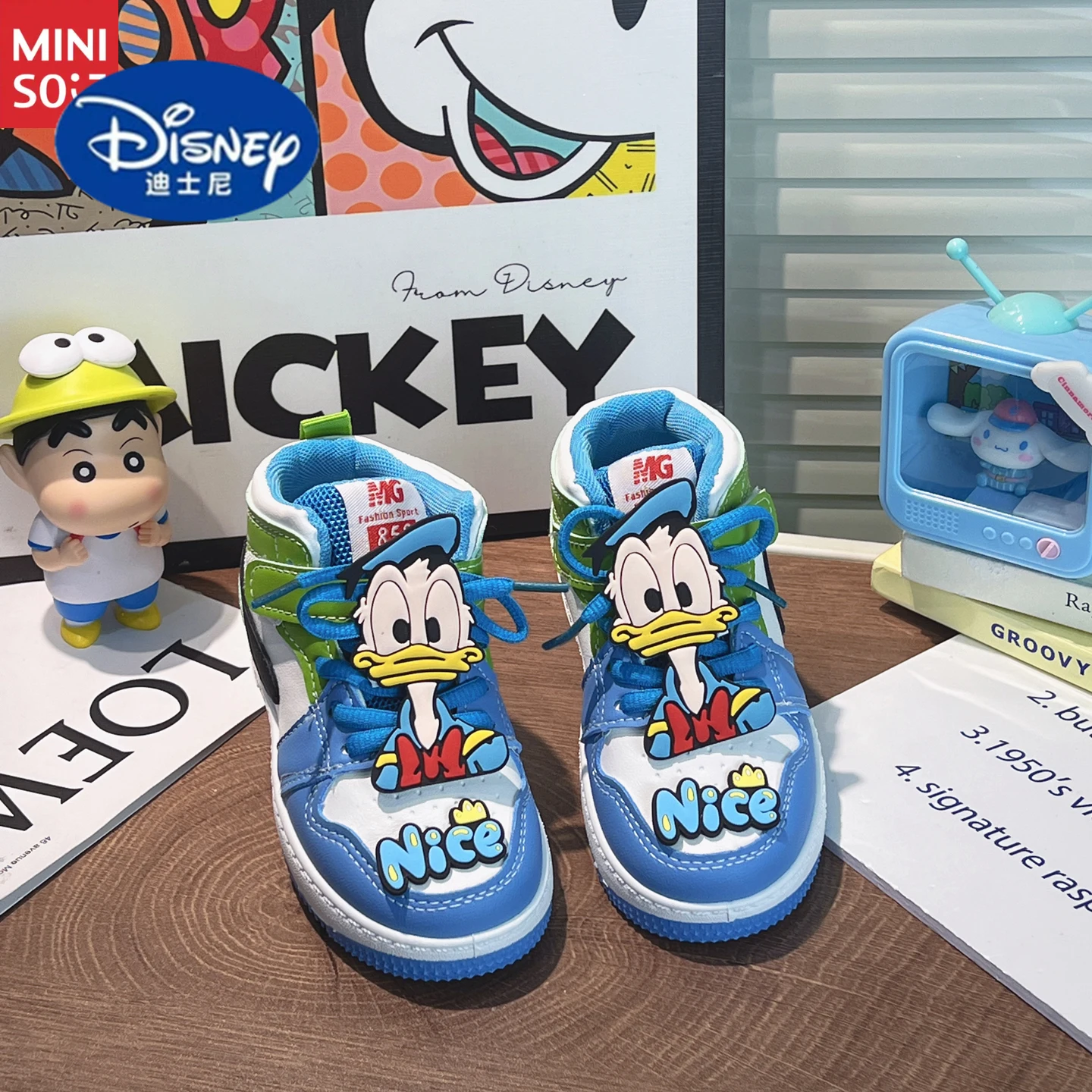 

Miniso Disney 2025 Kids High Top Sneakers, Unisex Canvas Skate Shoes for Boys & Girls, Spring Autumn Casual