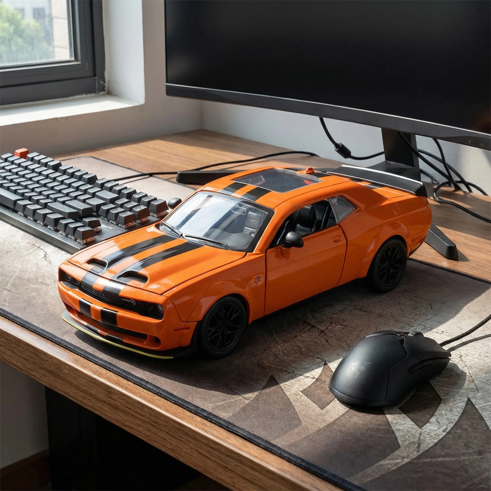 1:32 Dodge Challenger SRT Hellcat Redeye Supercar Model Samochodu z Odlewu Metalowego, Metalowy Model, Ozdoba na Biurko i do Domu, Prezent Urodzinowy