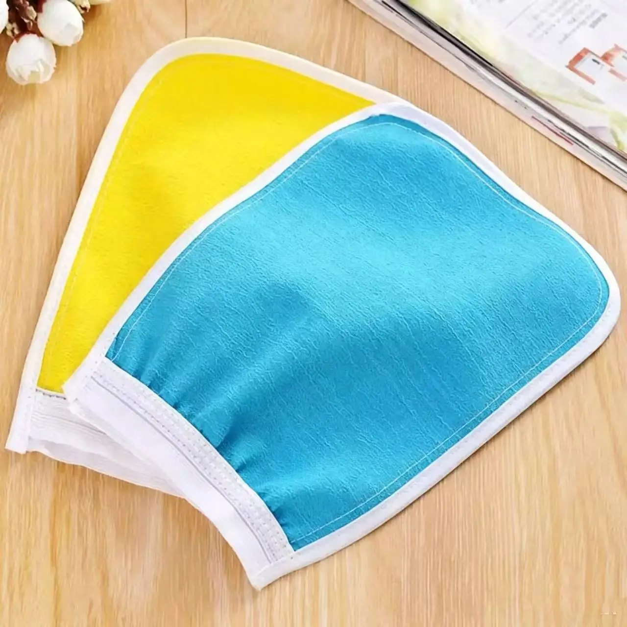 2Pcs Random Color No-rub Bath Gloves Thickened Exfoliating Shower Gloves Home Body Back Scrubber Bath Mitt Daily Bathroom Cleani view 2