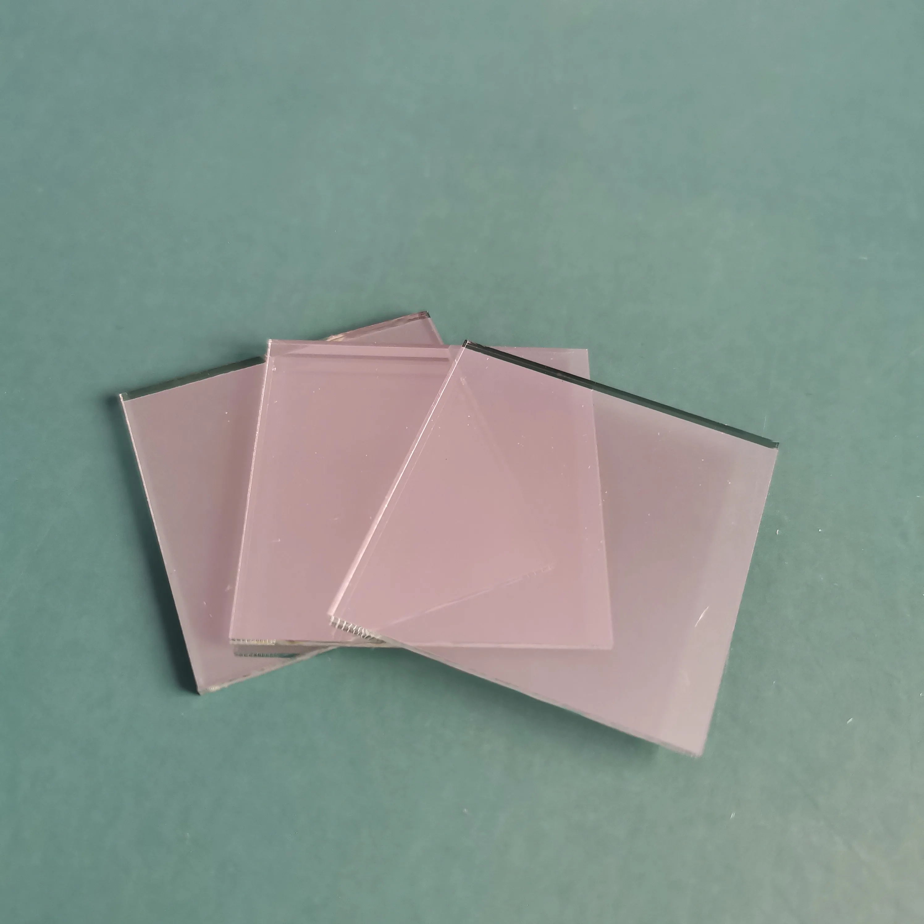 ビッグスクエア-スプリッター80.5x80.5x1.1mm r/t,50/50