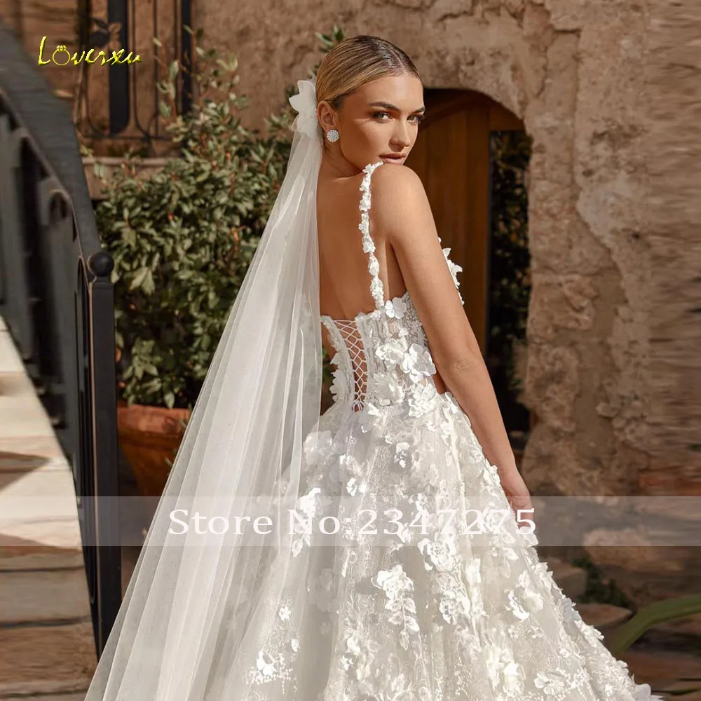Loverxu – robe De mariée glamour trapèze, col bateau, avec des Appliques en dentelle, fleurs 3D, robes De mariée élégantes sur mesure