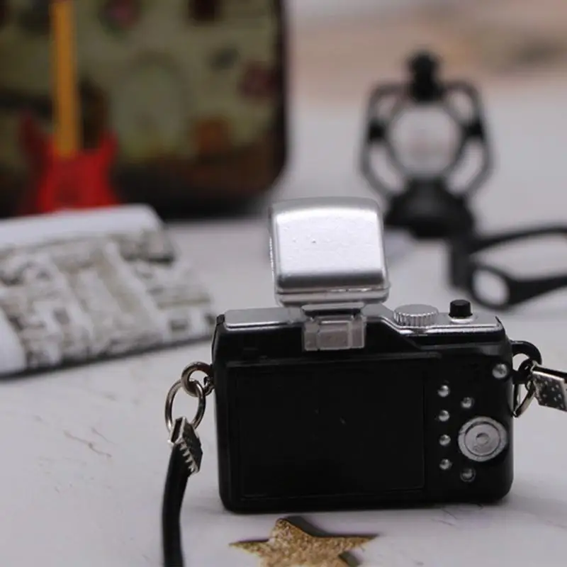 Mini Vintage Camera Model Decoration Photography Props Dollhouse Miniature Digital SLR Camera Dolls House Decoration Accessories