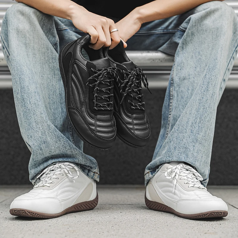 

Весенние мужские повседневные спортивные туфли, дышащие и удобные тренировочные кроссовки, противоскользящие и износостойкие, с мягкой подошвой.