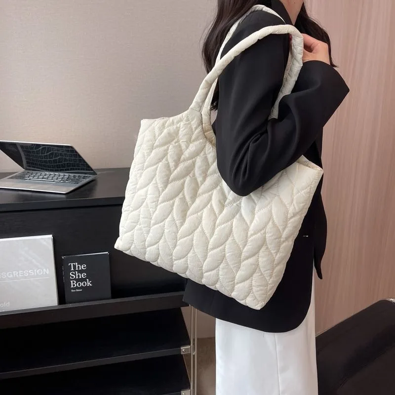 Summer Bag Women's 2024 New Fashion Versatile Texture Casual Large Capacity Shoulder Bag Girl Handbag Student Textbook Package