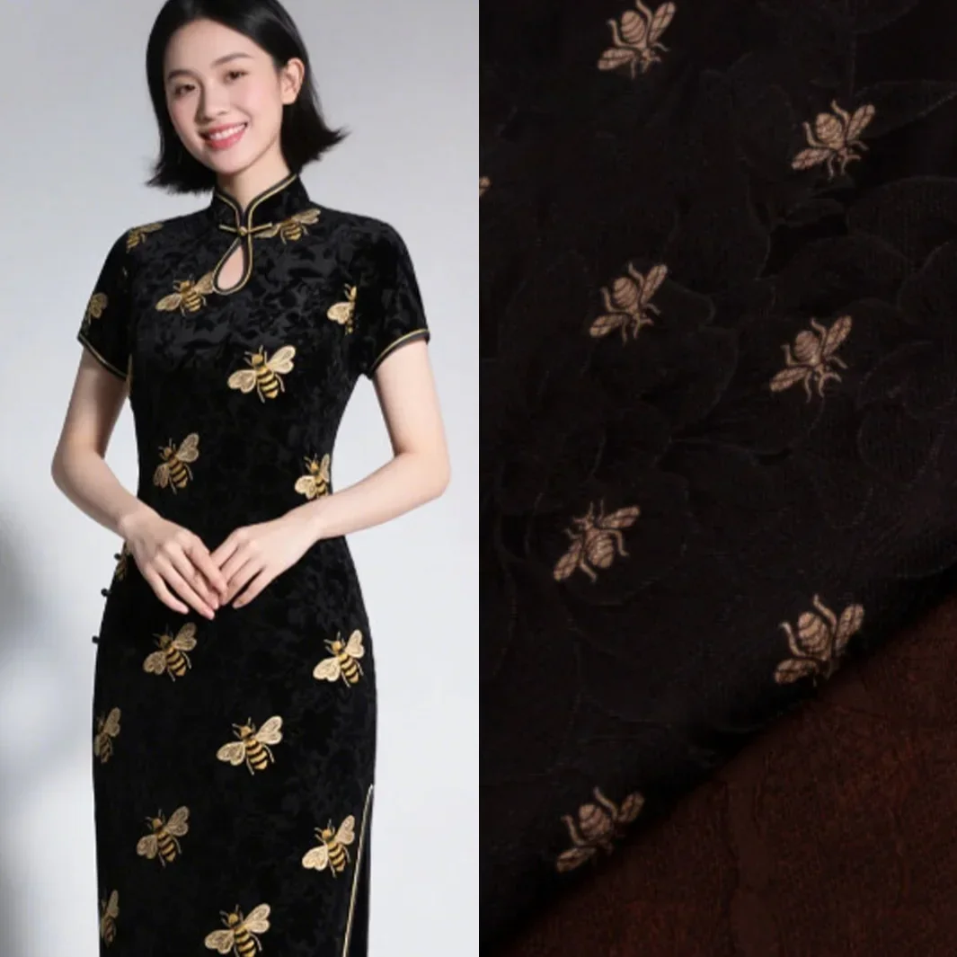 Human Silk Fragrant Cloud Yarn Jacquard Small Bee Printed Fabric, High-end Elegant Qipao Clothing, Women's Clothing Fabric