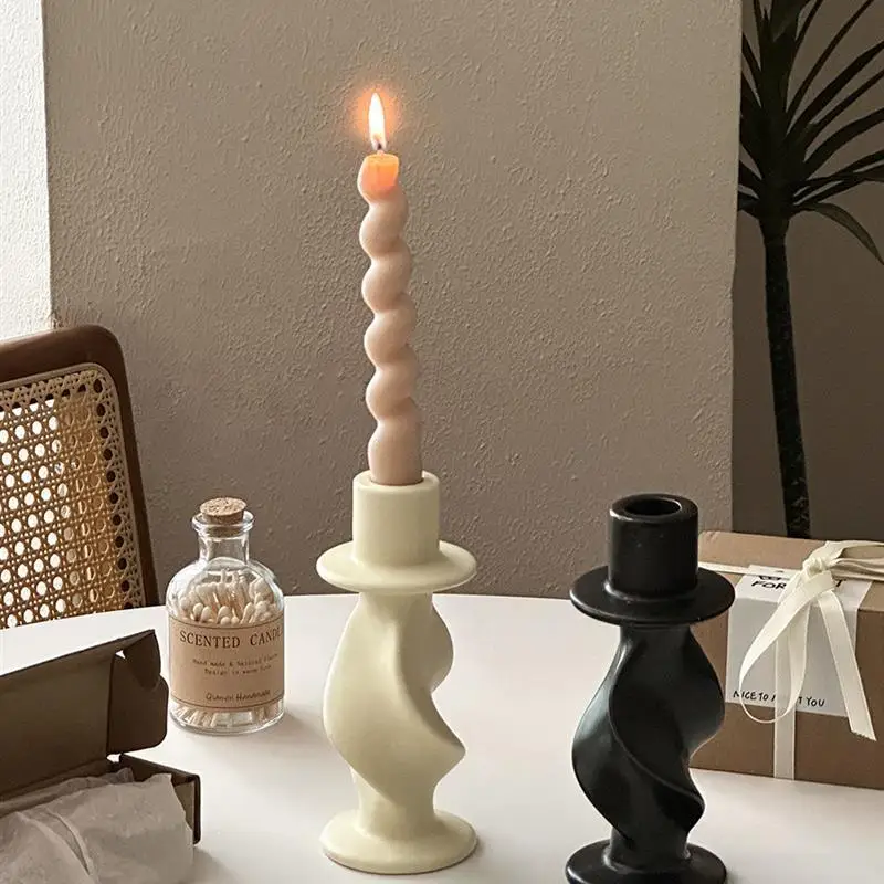 

Ins Nordic Creative Ceramic Twist Candle Holder Decoration with a High-end Feel Retro Candlestick Holder Home Decor