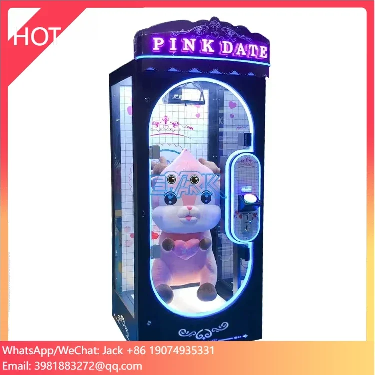 

Игровой автомат с монетоприемником, розовый подарок с датой, аркадный автомат, машины с когтями