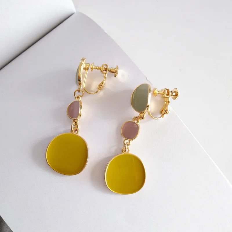 Korean Yellow oil Drop Clip Earrings Without Piercing Geometry alloy round slice Clip on Earrings For Non Pierced ears