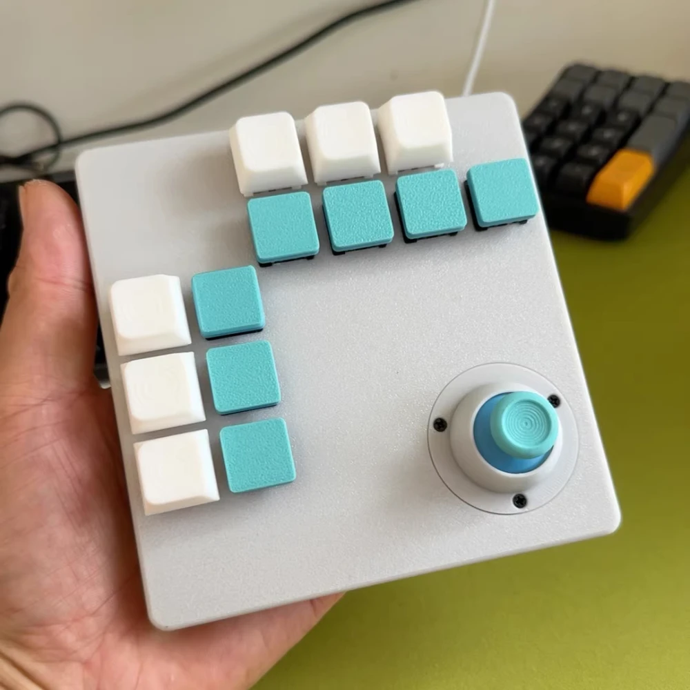 diy-one-handed-gaming-keyboard-fully-custom-keys-features-ps4-controller-style-joystick-housing-3d-printed-with-custom-color