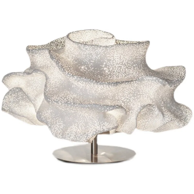 

Nordic postmodern Spanish rose study desk tulip desk lamp creative bedside flower lamp
