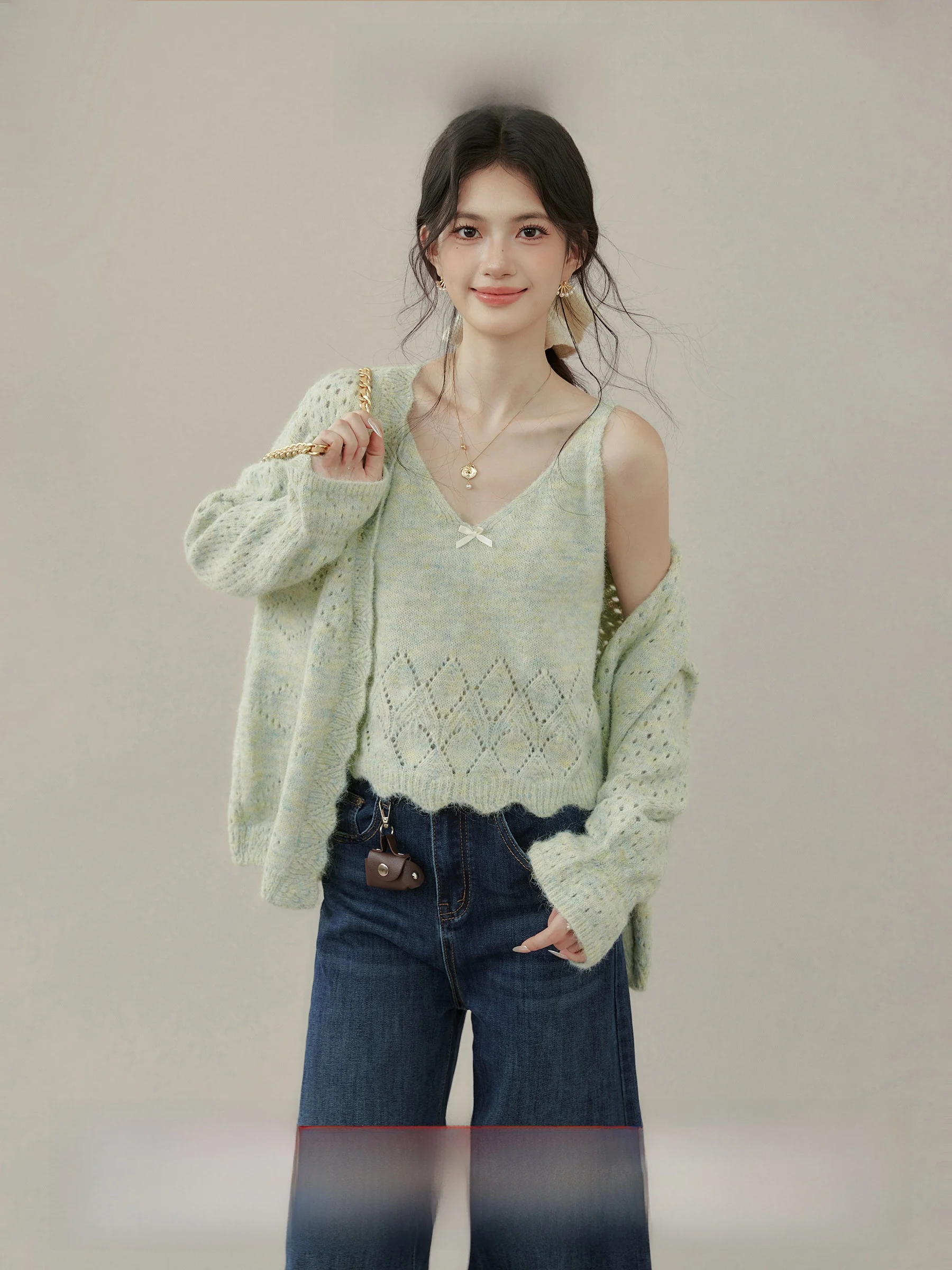 

Вязаный жилет и кардиган, комплект из двух предметов для женщин, свободный крой, длинный рукав, V-образный вырез, теплая осенняя верхняя одежда