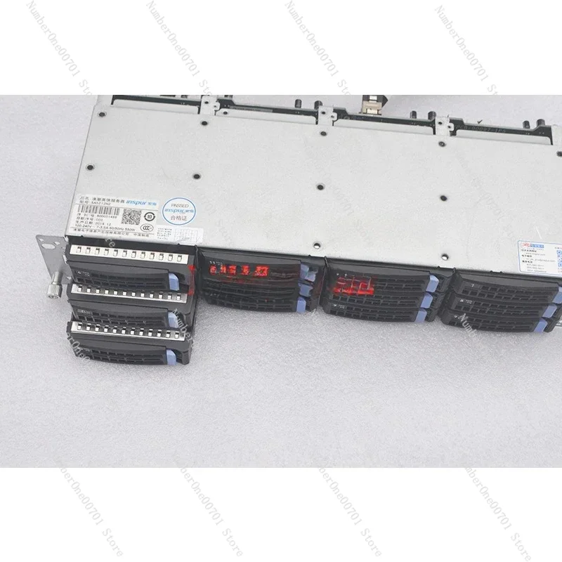 12 bay 3.5-inch 6Gb hard drive cage 12Gb storage NAS Black Qunhui CDN hot swappable SAS series chassis