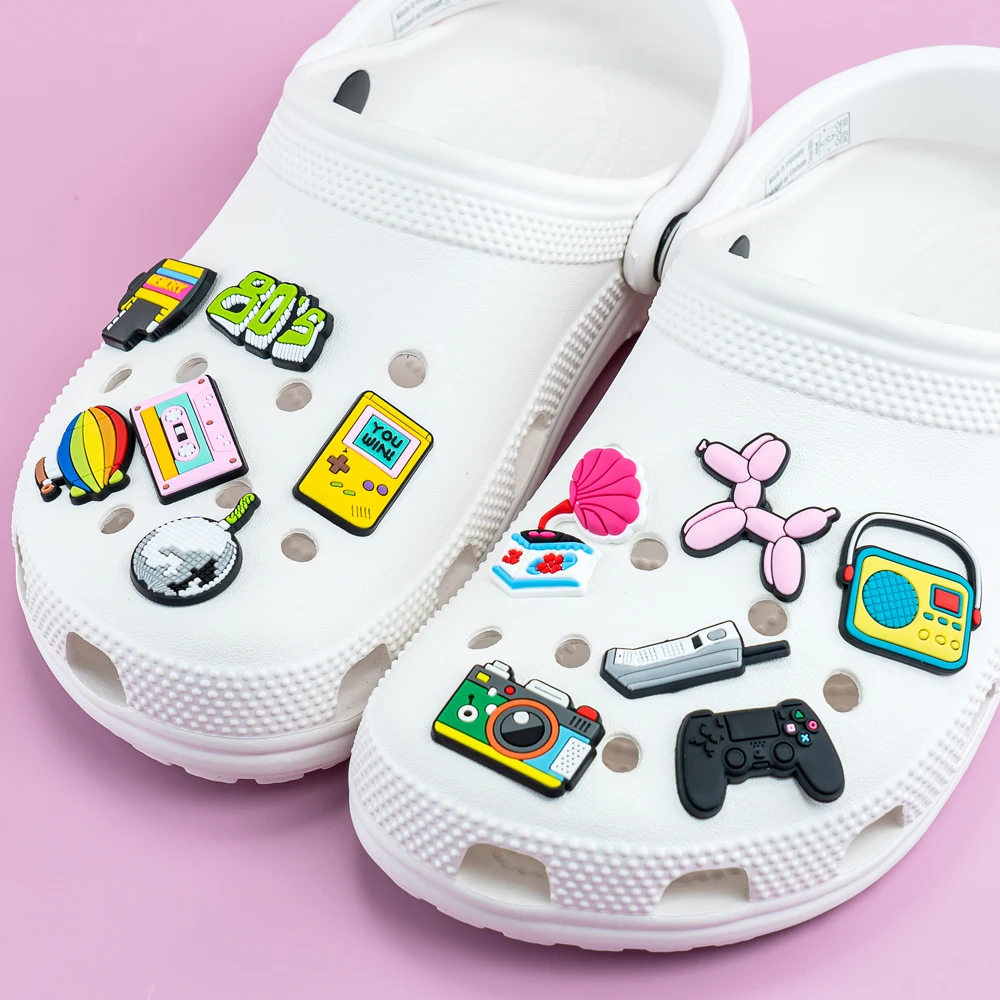 1/16PCS Shoe Charms Nostalgia Series the 1980s Game Console Shoe Decoration Pins for Clog Women Men Favor Shoe Accessories Gift