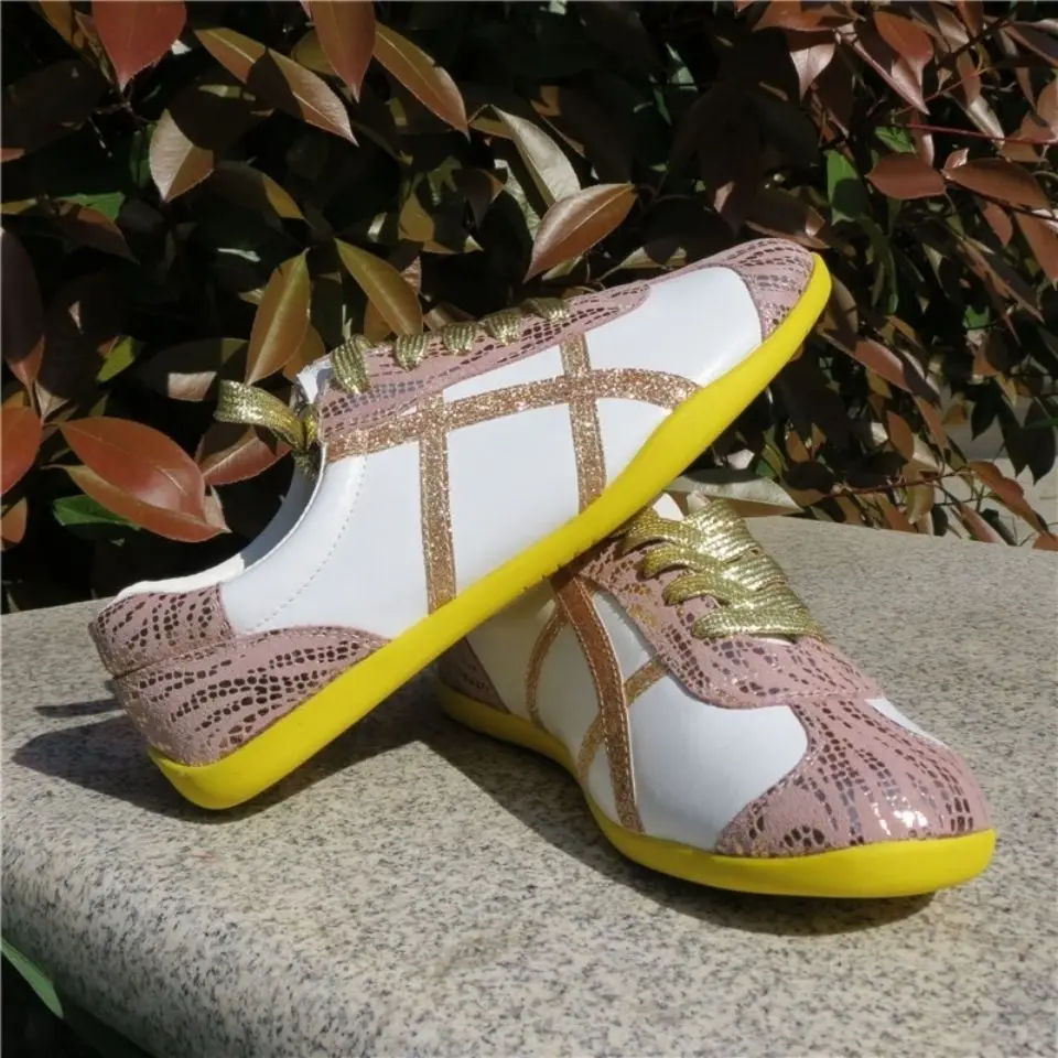 Men's and Women's Taijiquan Kung Fu Training Shoes Spring and Summer Kung Fu Taiji Shoes Wushu Shoes Anti-slip Resistant