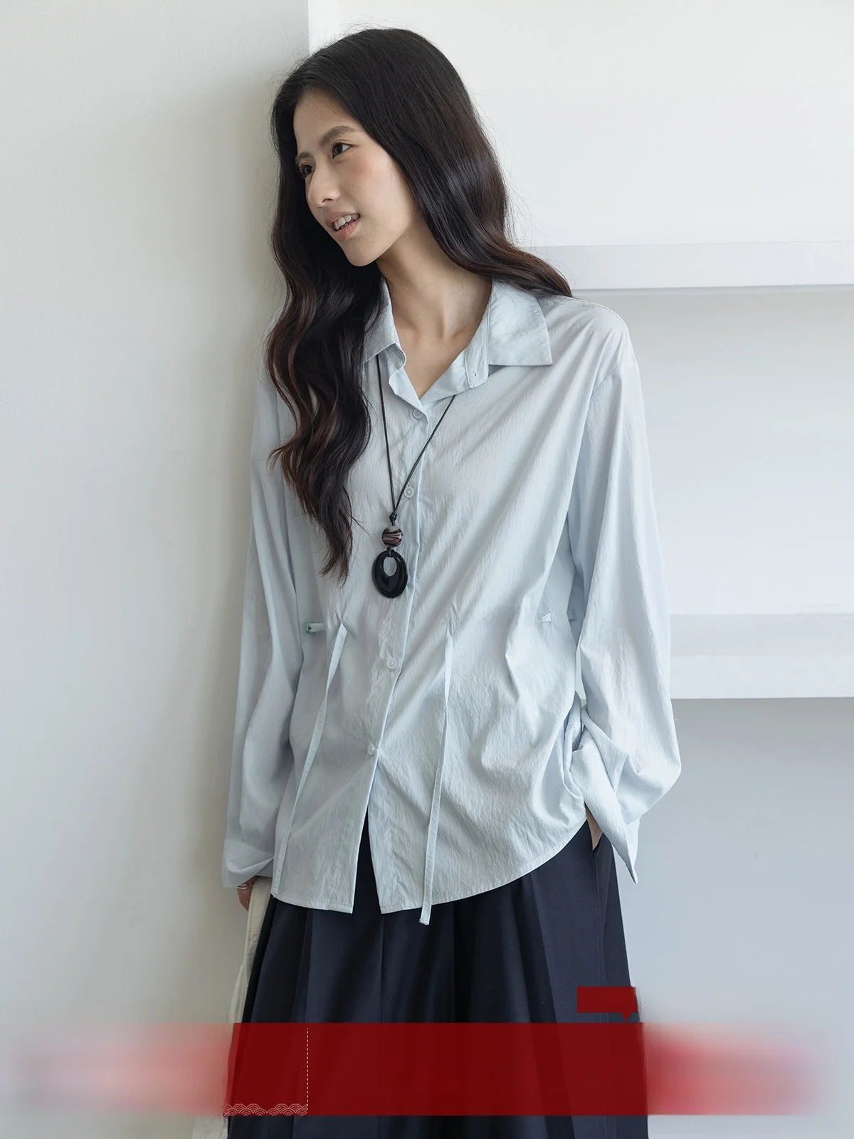 

Blue Slim Fit Long Sve irt Women's Casual Sle Waist-Cinching Loose Outerwear Casual Top by Mo Zao for Autumn 2025