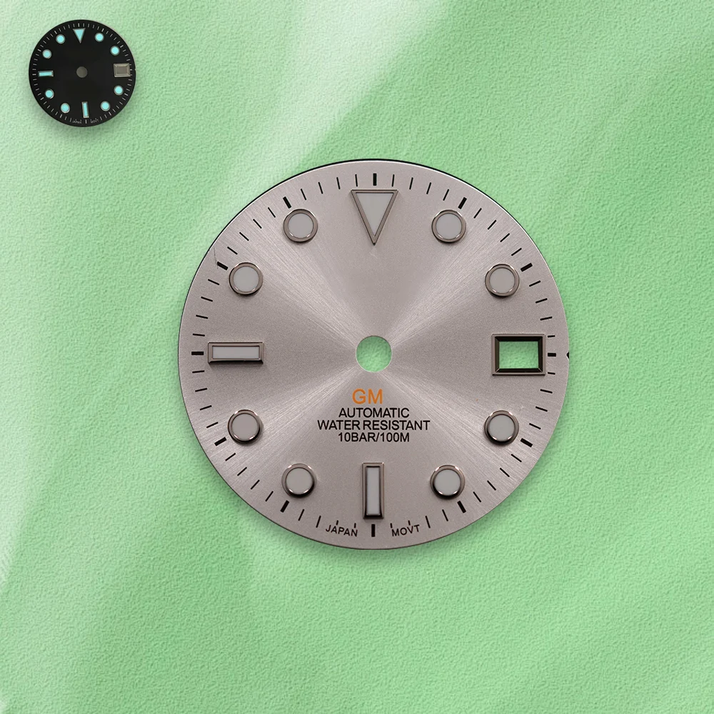 Vendite calde 28,5 mm S Logo quadrante nero GMT Cornice calendario argento Blu ghiaccio Luminoso Fit NH34 Movimento Orologio Accessori per la modifica