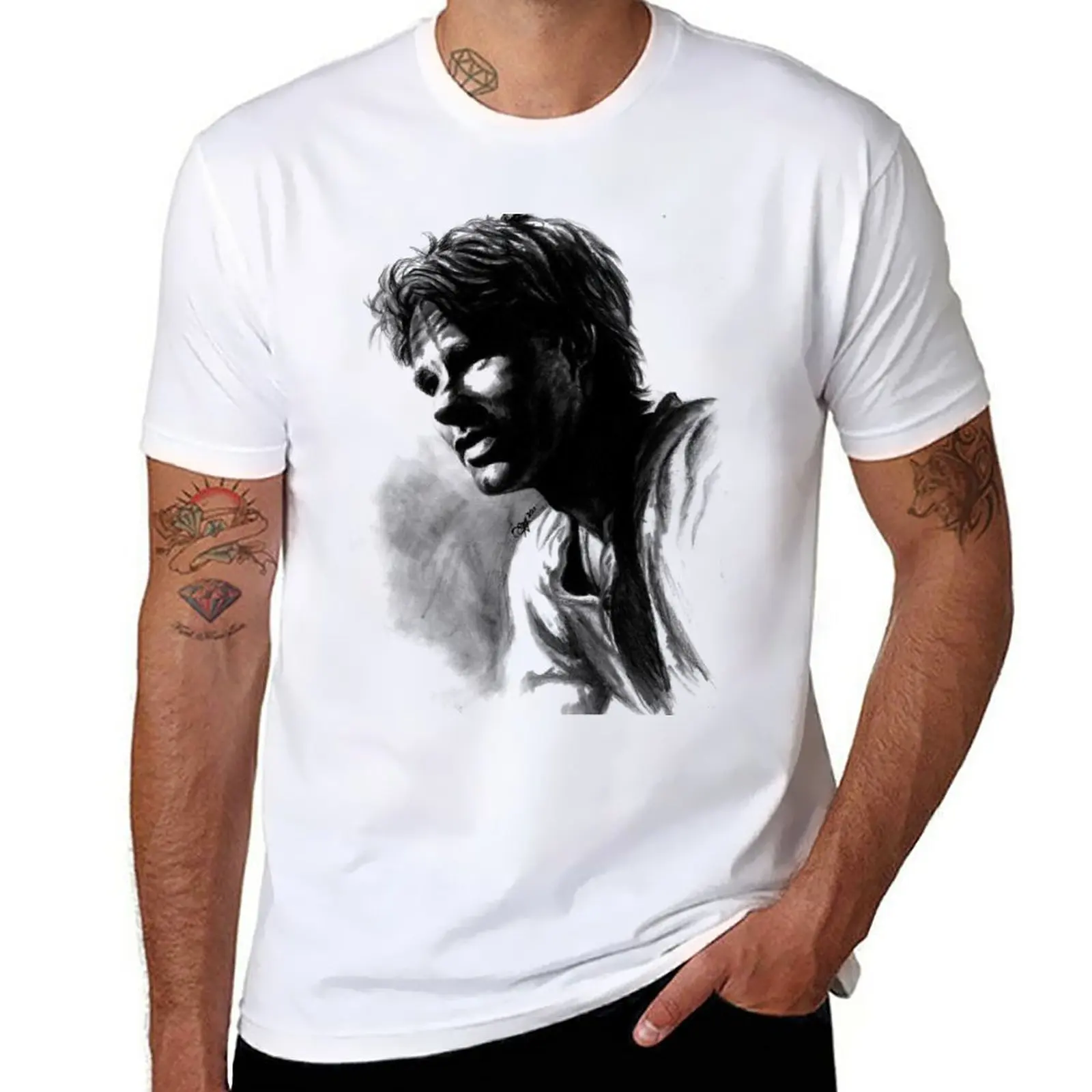 

New Richard Dean Anderson as MacGyver T-Shirt quick drying shirt oversized t shirts men workout shirt