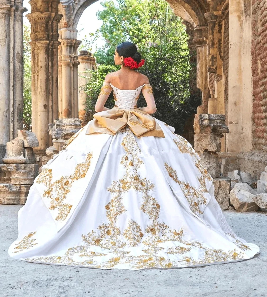 فستان حفلة أميرة Quinceanera ، فستان ذهبي ، بأكمام طويلة ، مزين بطبقات ، حلو 16 فستان ، 15 سنة