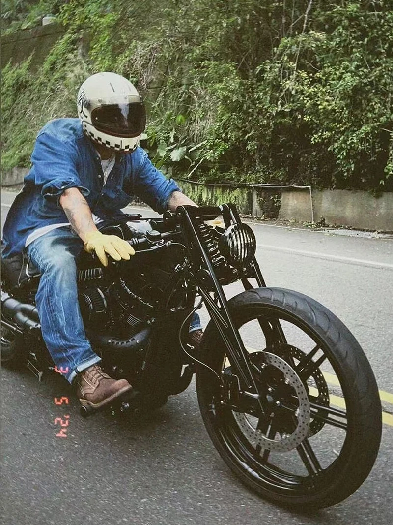 

Retro American Sle Men's Long Sve Denim irt Spring Faion Brand Haome Loose Fit Youthful ular Pure Color