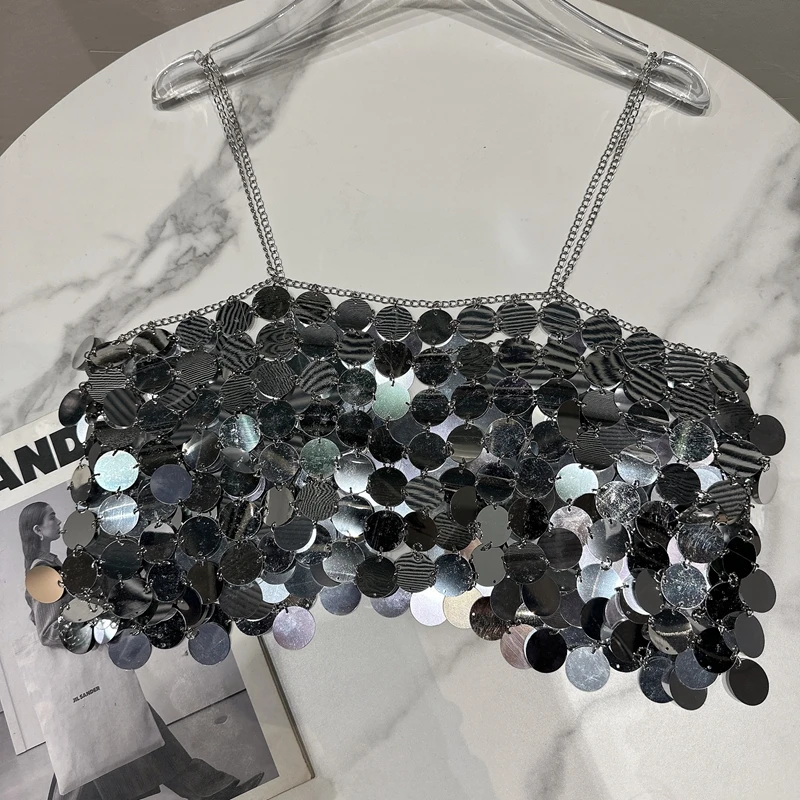 Trendy crop top met pailletten en metalen kettingrok Set Dames Faion Herfstcollectie Sexy Sle Polyester stoffen set