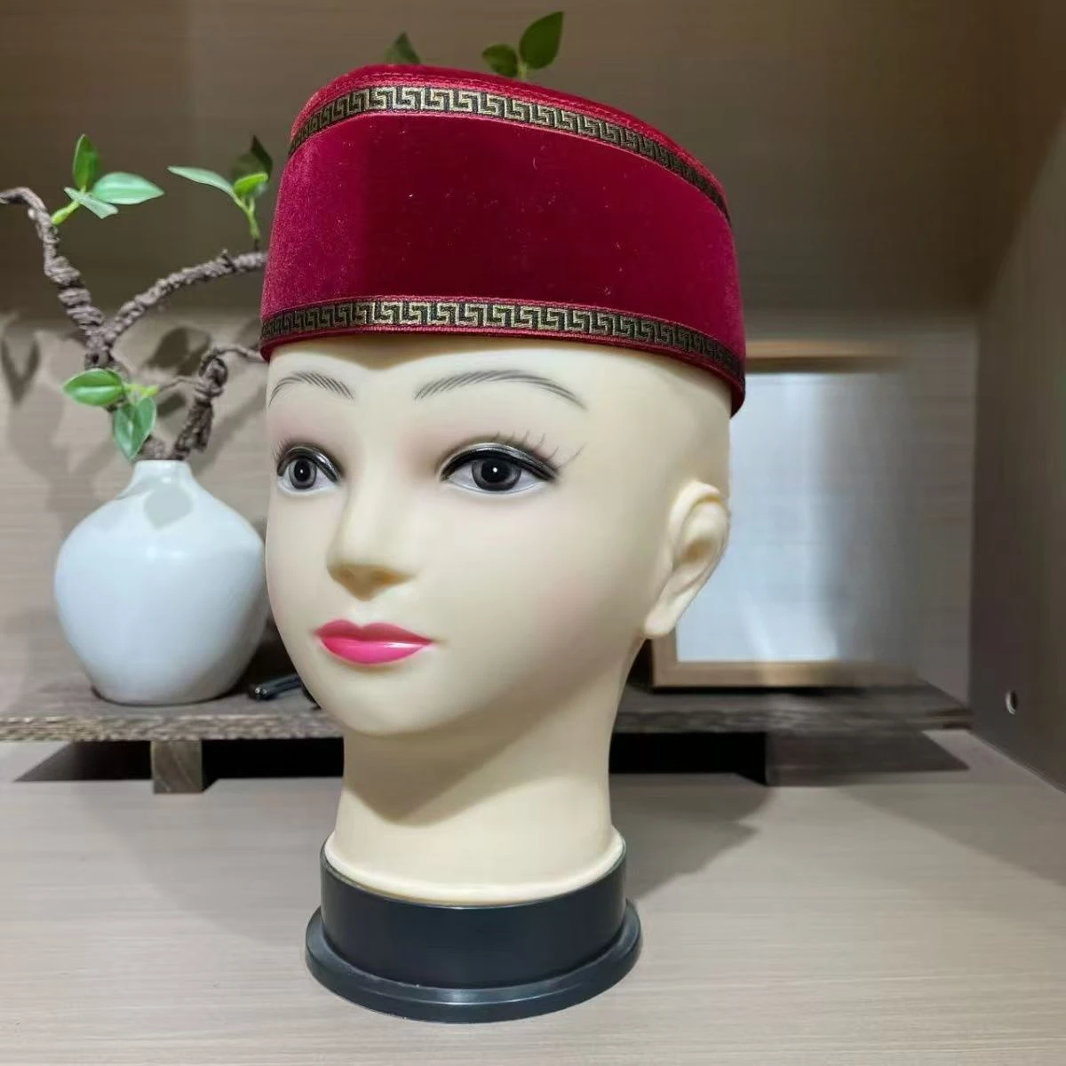 

2025 New Arrival Muslim Boat Hats for Women Men Red Caps Arabic Velvet Eid Prayer Solid Color Hijab Headwraps Spring Hat