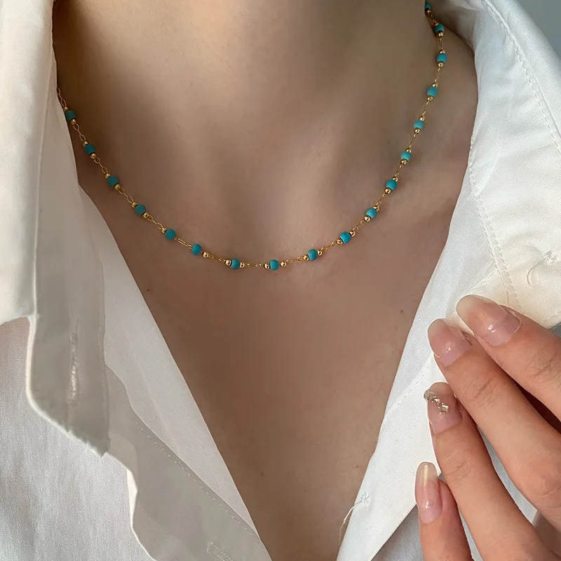 Necklace Handcrafted Natural Green Stone Bohemian Choker for Women Premium Elegant Vibrant Unique Lightweight Trendy Accessory