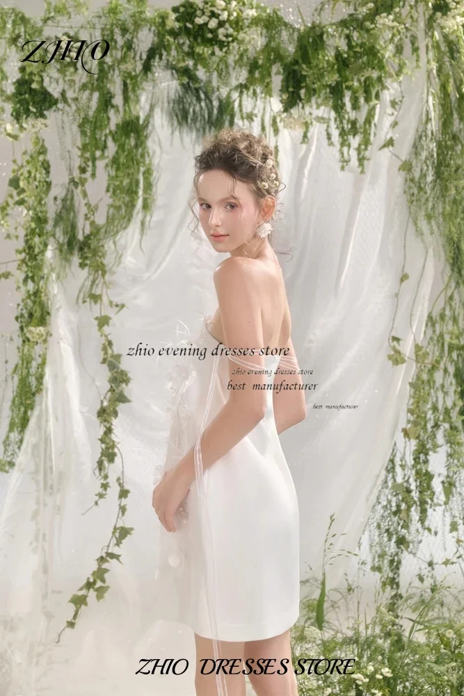 ZHIO Bezauberndes kurzes Brautkleid, trägerlos, mit 3D-Blumen, gerade, ärmellos, nach Maß, Mini-Hochzeitsregister-Kleider