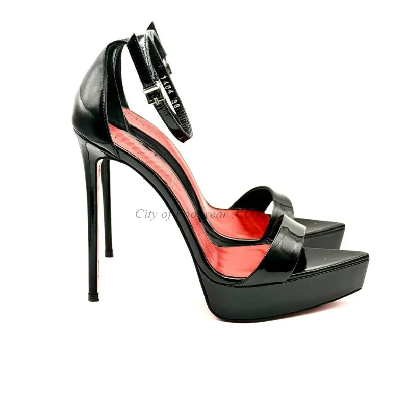 Лидер продаж, сандалии из лакированной кожи на платформе, пикантные женские туфли телесного/черного/красного цвета с острым носком на высоком каблуке, роскошные дизайнерские туфли для вечеринок большого размера