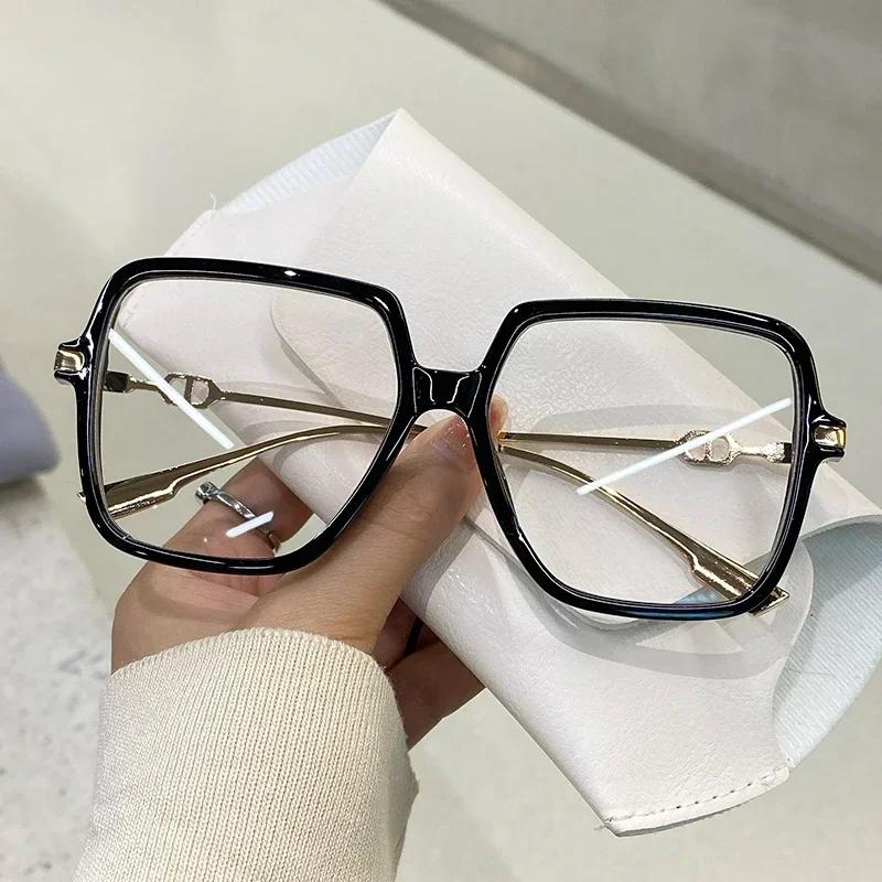 New Big Frame Blue Light Blocking Glasses Female Fashion Stylish Men Trend Brand Design Computer Protecting Eyewear