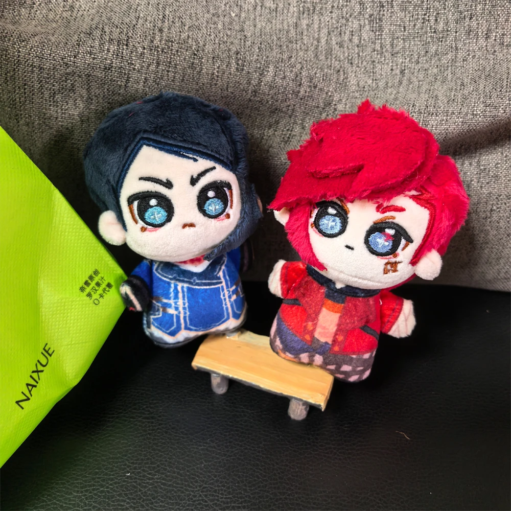 

11cm Stuffed Cool Eyes Anime Game Character Vi and Kiramman Caitlyn Plush Toys Keychain Bag Pendant Cosplay Cartoon Plushie Doll