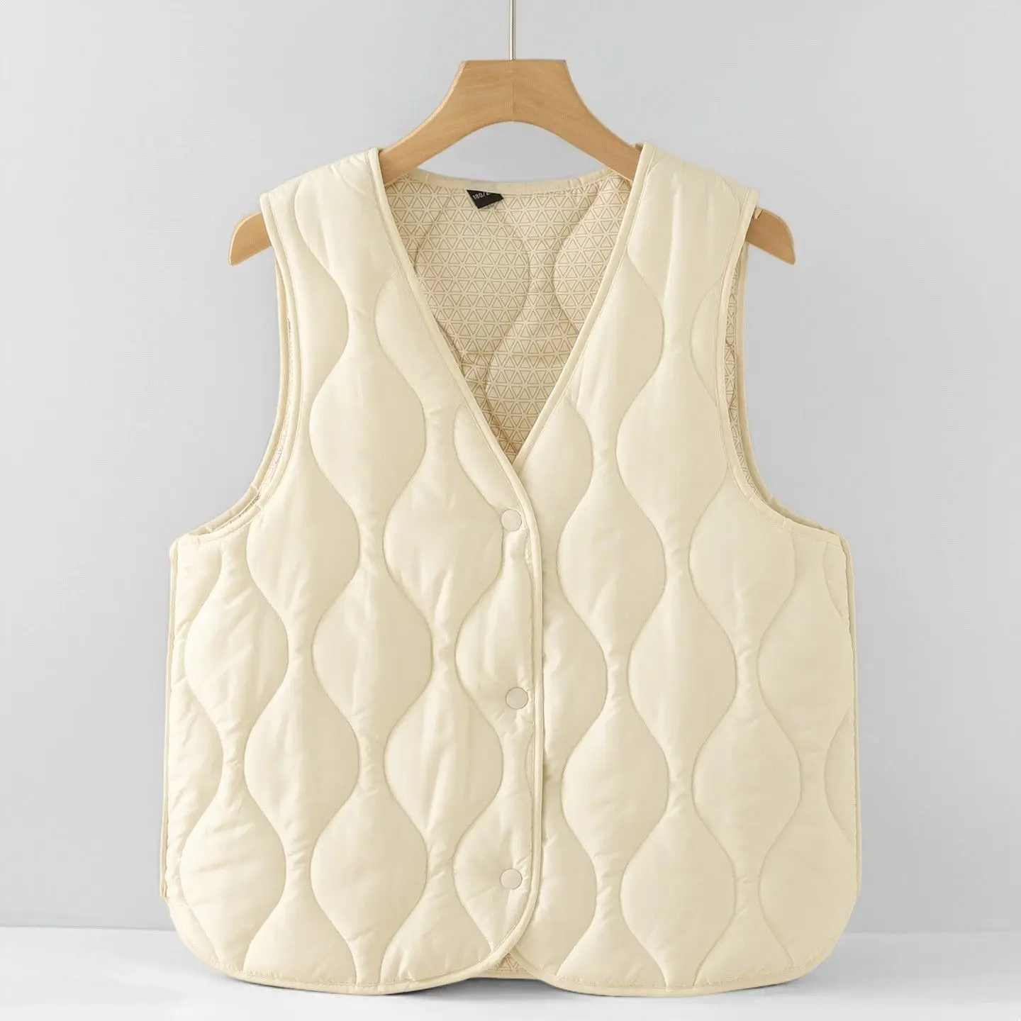 Women's Thermal short Vest Winter Loose Fit Sleeveless V-neck Lightweight Warm Outerwear Button Windproof Inner Layer Waistcoat