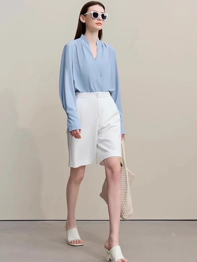 เสื้อผู้หญิง Amii รุ่น Elegant ปี 2026 คอลเลคชั่นฤดูใบไม้ผลิ คอวี แขนพลีททรงบาน ผ้าชีฟอง เสื้อทรงหลวม แขนยาว รุ่น 12641070