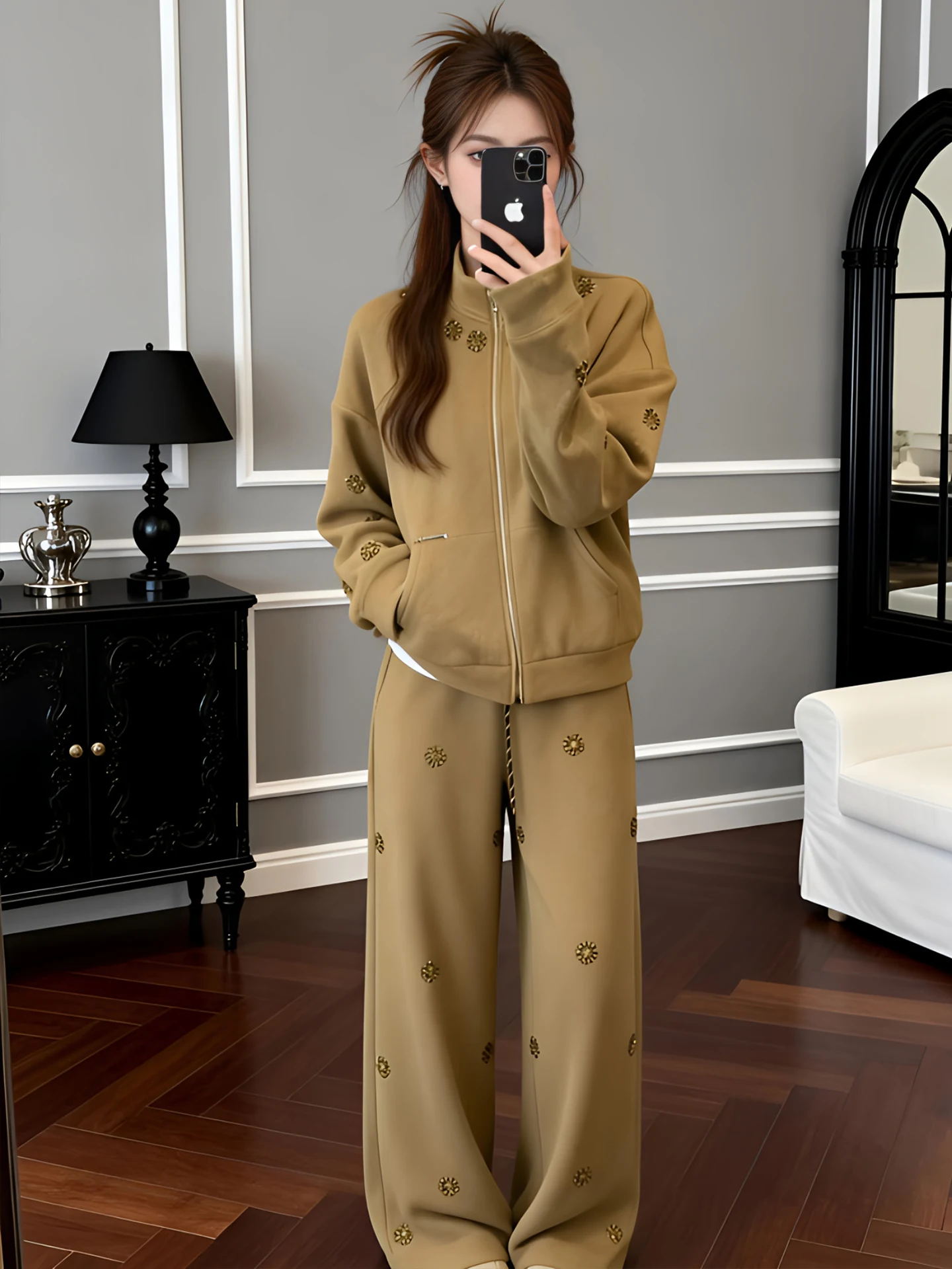 

Thickened Knitted Casual Style Women's Two-Piece Set 2026 New Leisure Lazy Style Women's Fashion Set High Waist Long Pants