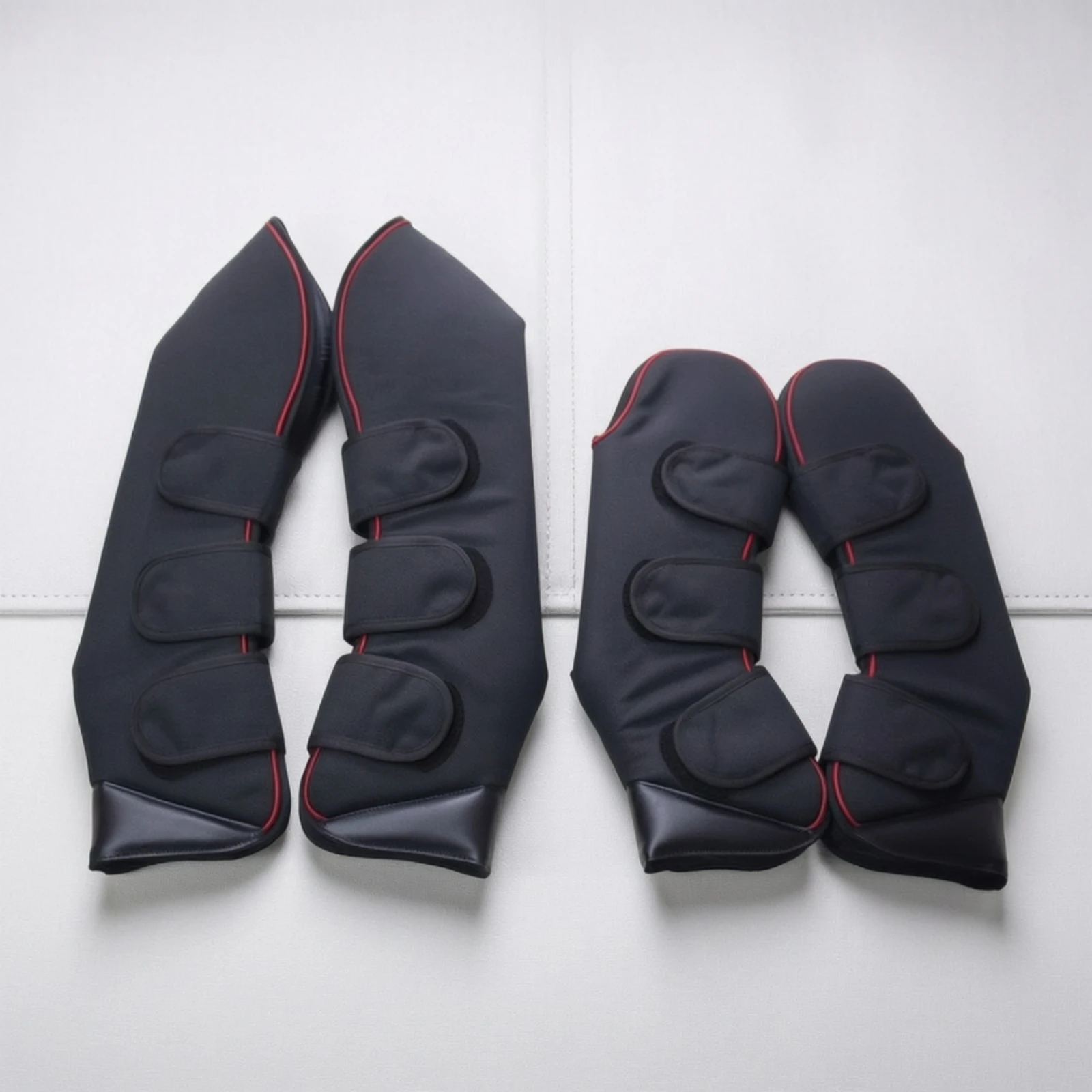 4 Pieces Horse Leg Guards Encircling Horse Leg Protectors Tack Thickened Adjustable for Horses, Stable