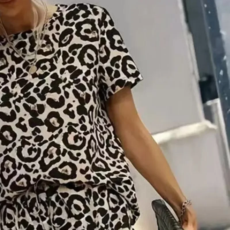 2024 New Fashion Sets For Women 2 Pieces O Neck Leopard Print Short Sleeve Casual Summer Tops  70