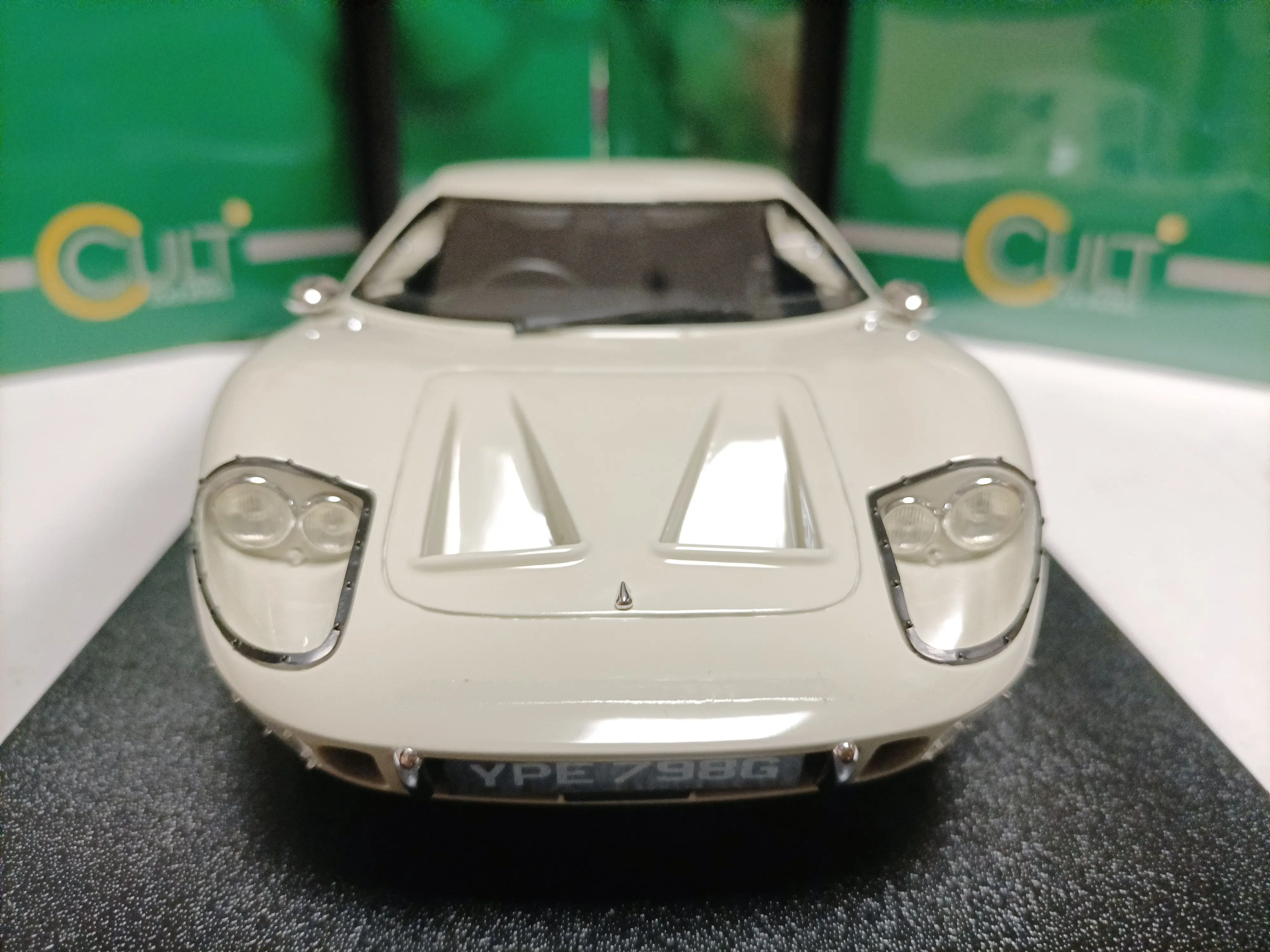 컬트 1:18 GT40 MkIII 1966 시뮬레이션 한정판 송진 금속 정적 자동차 모델 장난감 선물