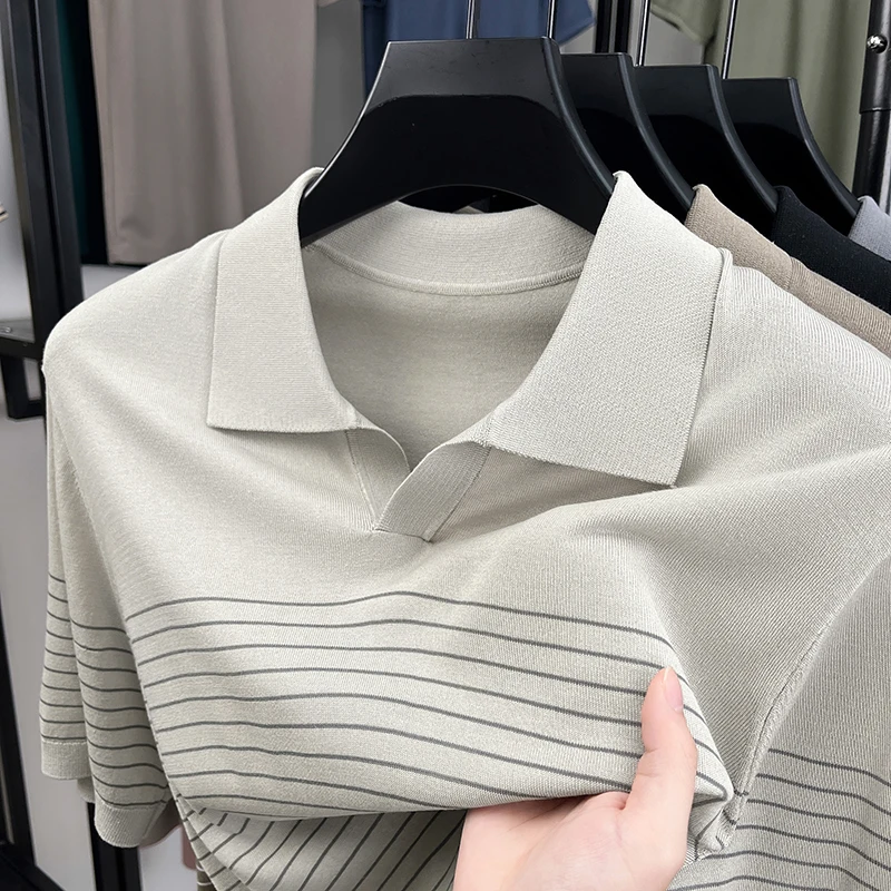 الرجال تنفس ليوسيل القمم 2025 الصيف الكلاسيكية مخطط الحرير القطن تريكو قصيرة الأكمام الذكور رفض طوق متماسكة تي شيرت