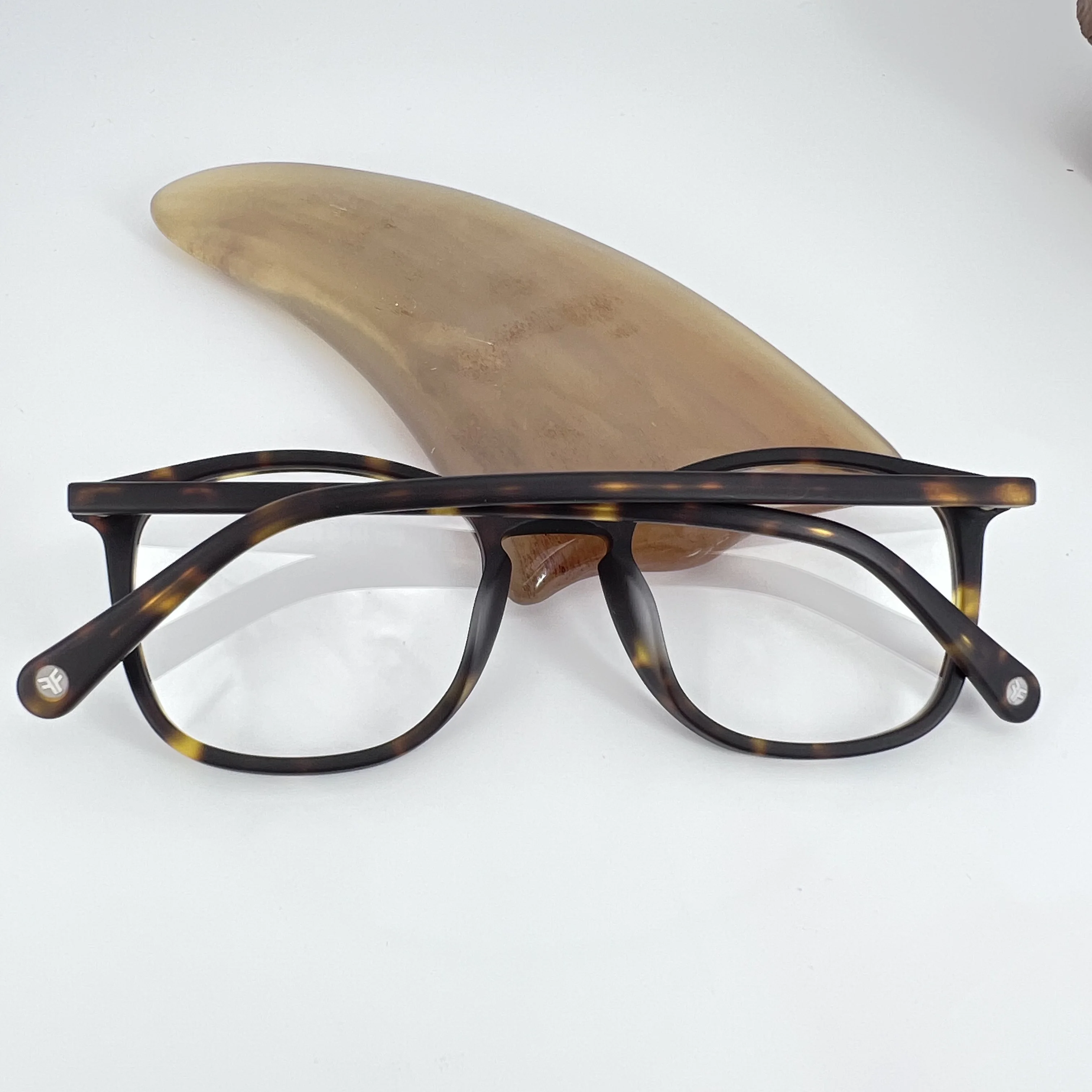 High-quality Acetate Fiber Eyeglass Frames with Various Styles and Frosted Texture