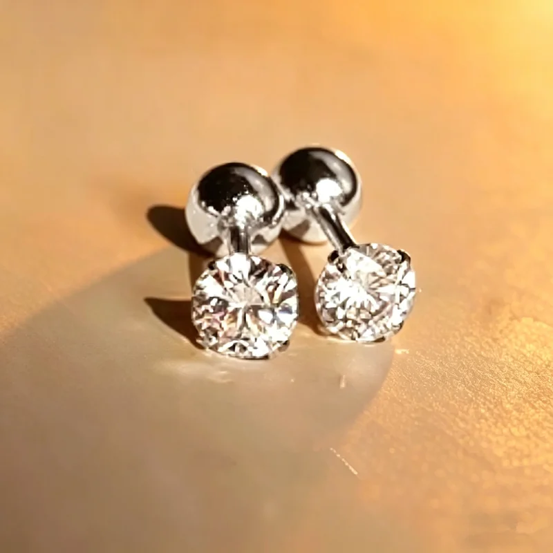 Neue Modische Herz-Ohrstecker für Frauen Hypoallergene Schraub-Knorpel-Helix-Ohrringe Mädchen Piercing-Accessoires Schmuck Geschenke – Detail 2