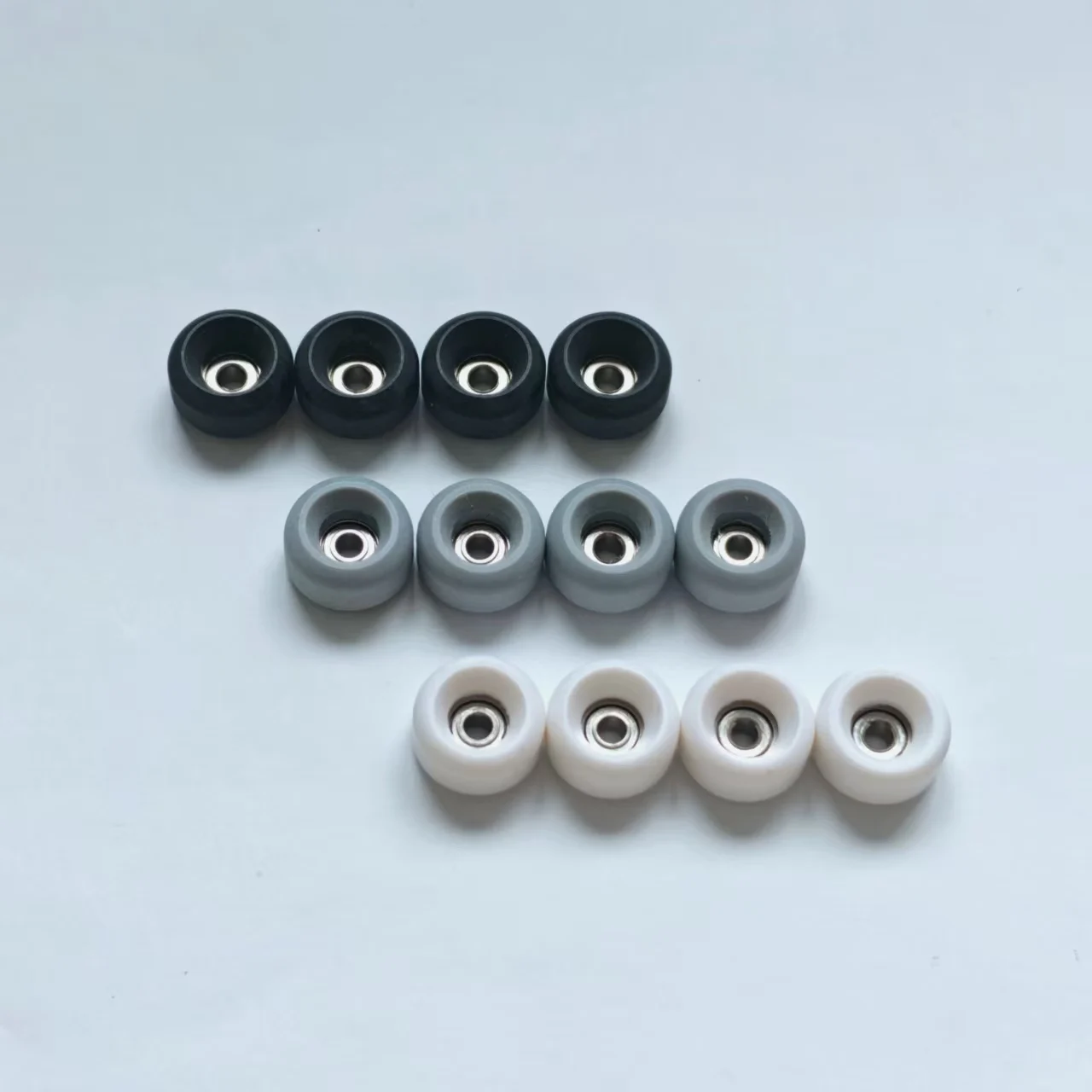 Thumbnail 4 - #44 Latest Skateboard Trucks Offers