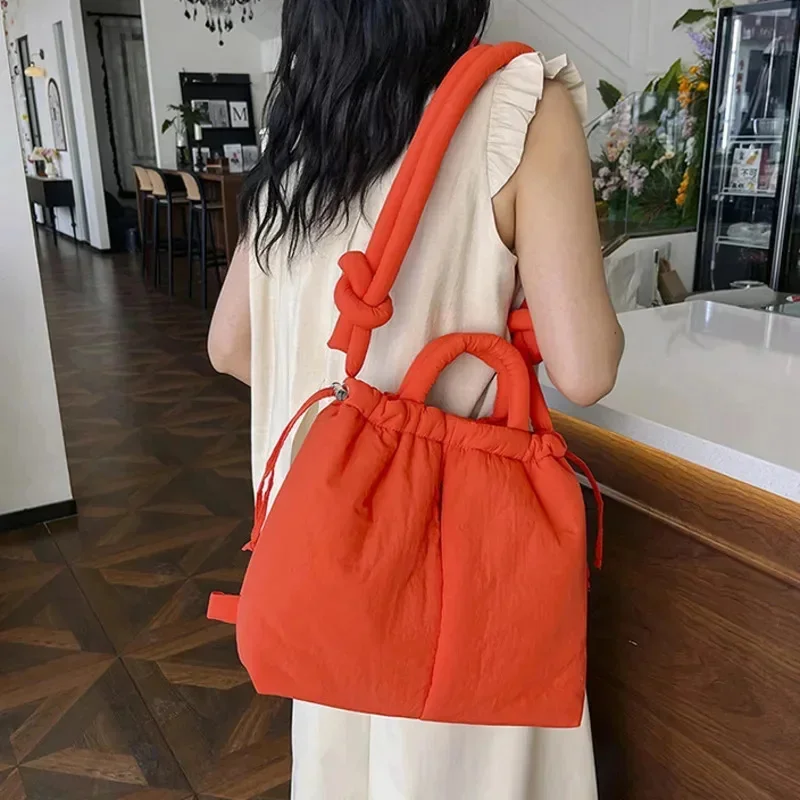 New Fashion Classic Cotton Nylon Handbag 2024 Down Casual Personalized Drawstring Women's Backpack Single Shoulder Crossbody Bag