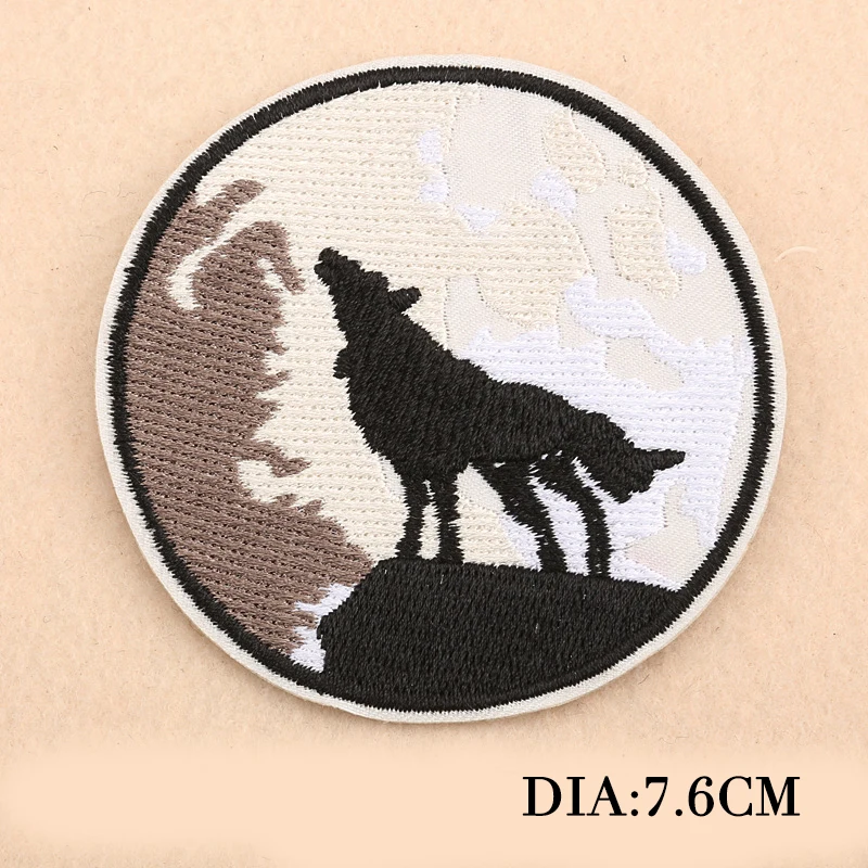 Round Landscape Mount Fuji Iron On Patches Embroidered Applique for Jacket Clothes Stickers Badge DIY Tree Apparel Accessories