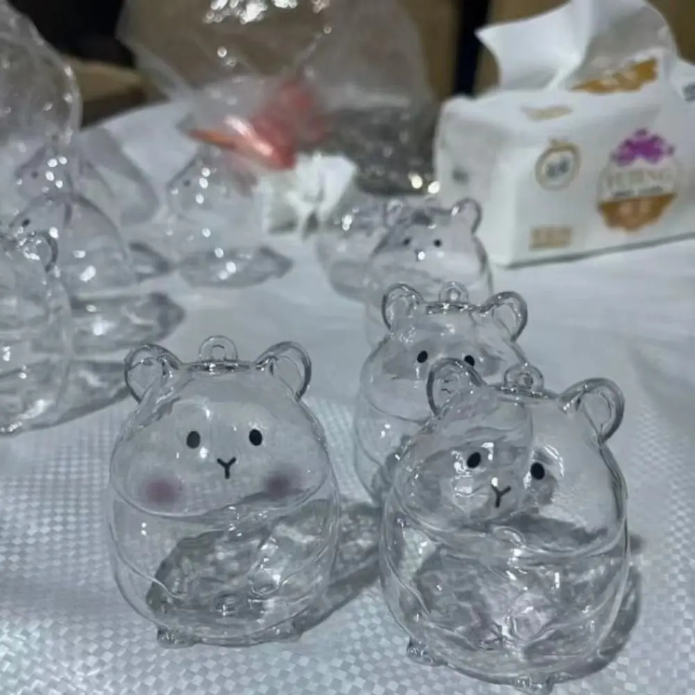 Transparent Acrylic Keychain Cat Hair Storage Capsule Handmade Animal Shaped Hamster Fur Storage Keychain Portable Stylish